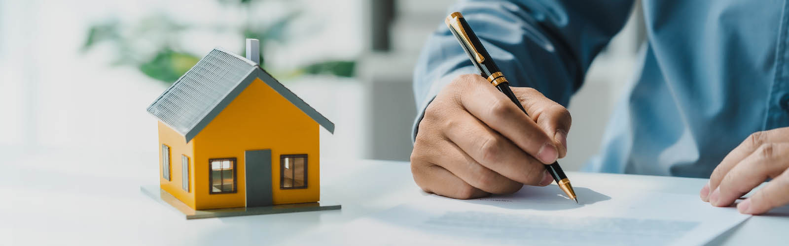 assinatura de documento alusiva à contratação