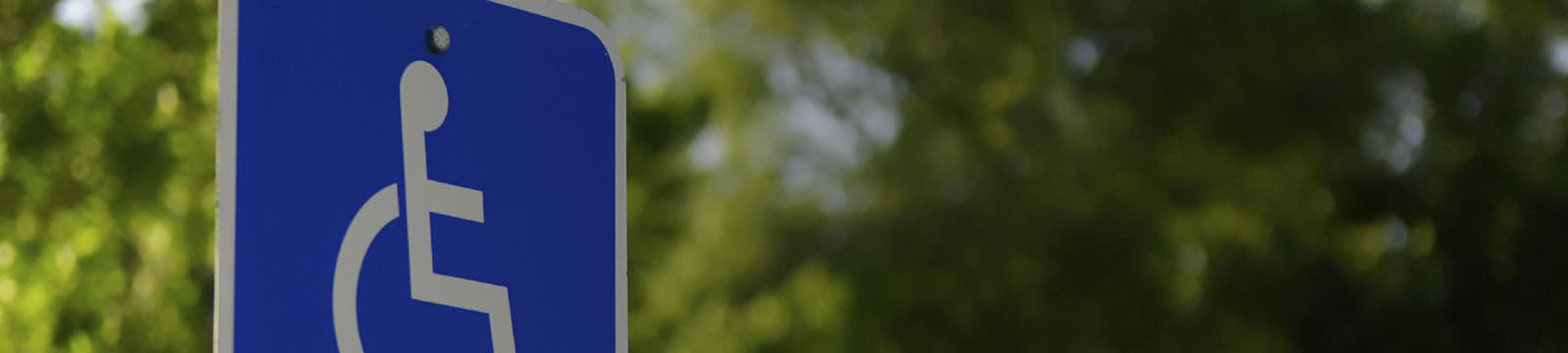 estacionamento para pessoas com deficiência