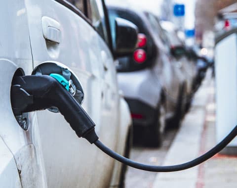 Como carregar na via pública?