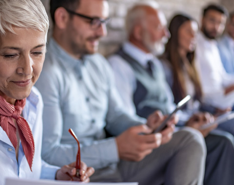 Como encontrar emprego depois dos 50?